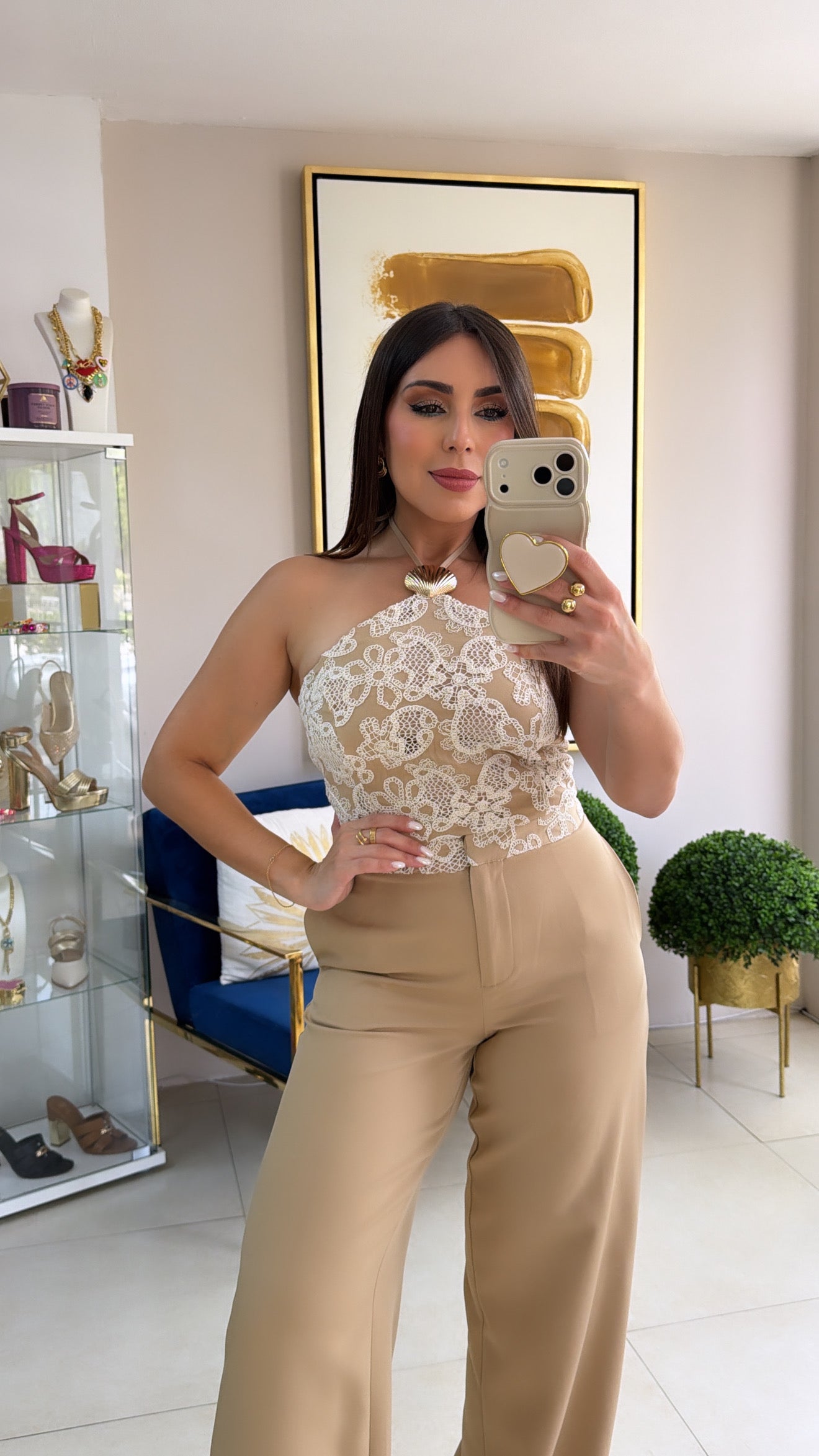 Cream Shells Embroidered Set