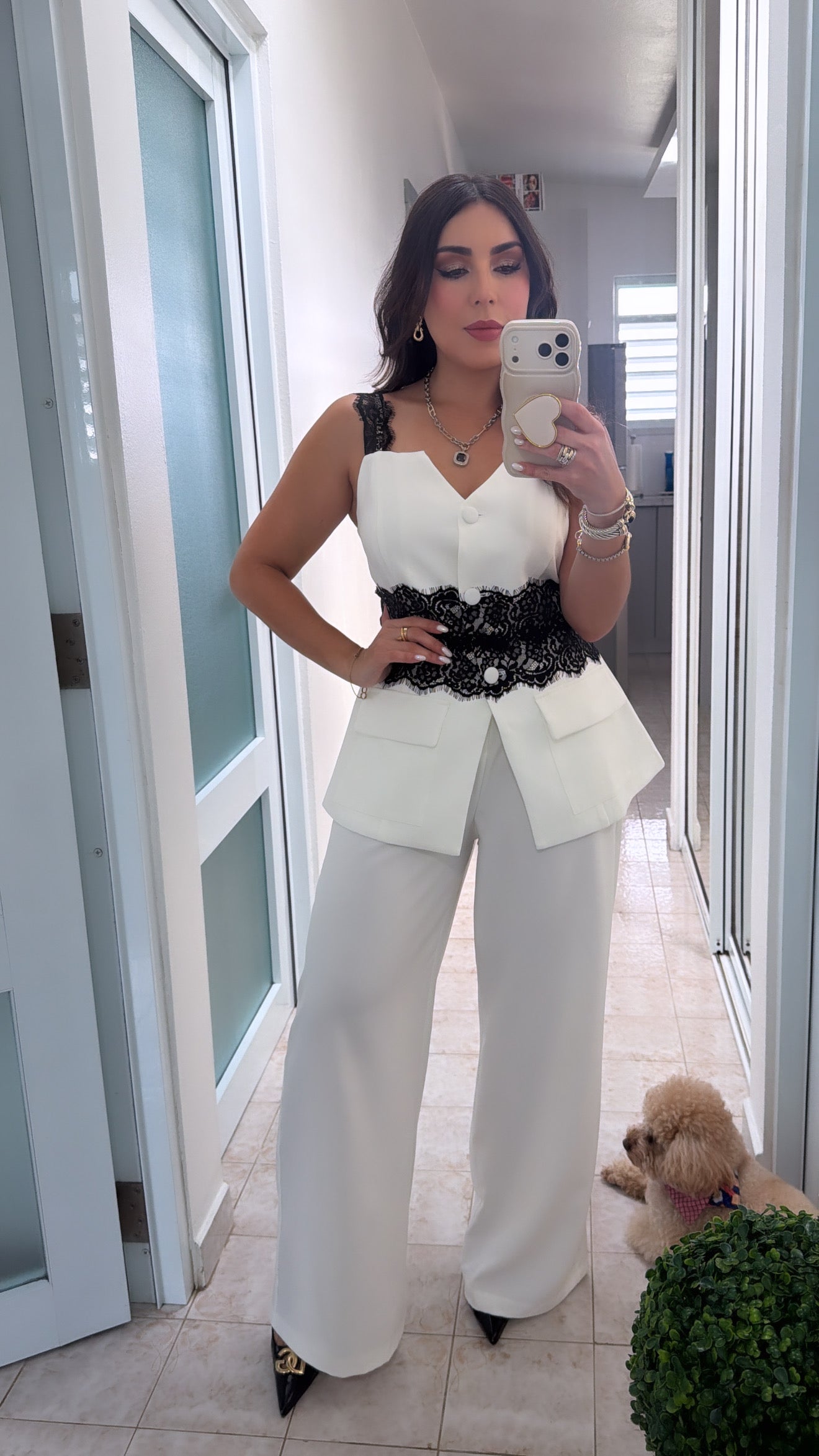 White and Lace Set
