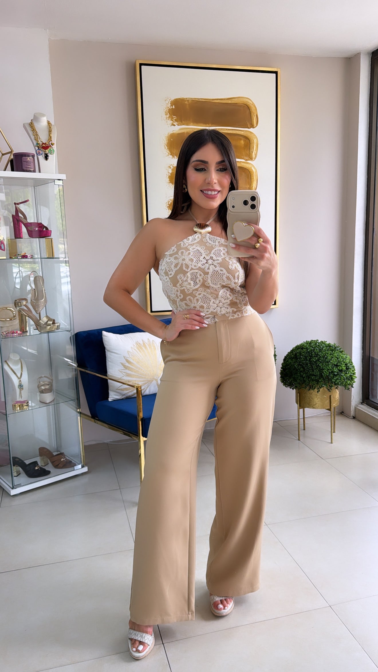Cream Shells Embroidered Set