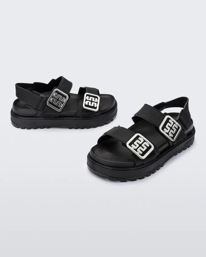 Towny Black