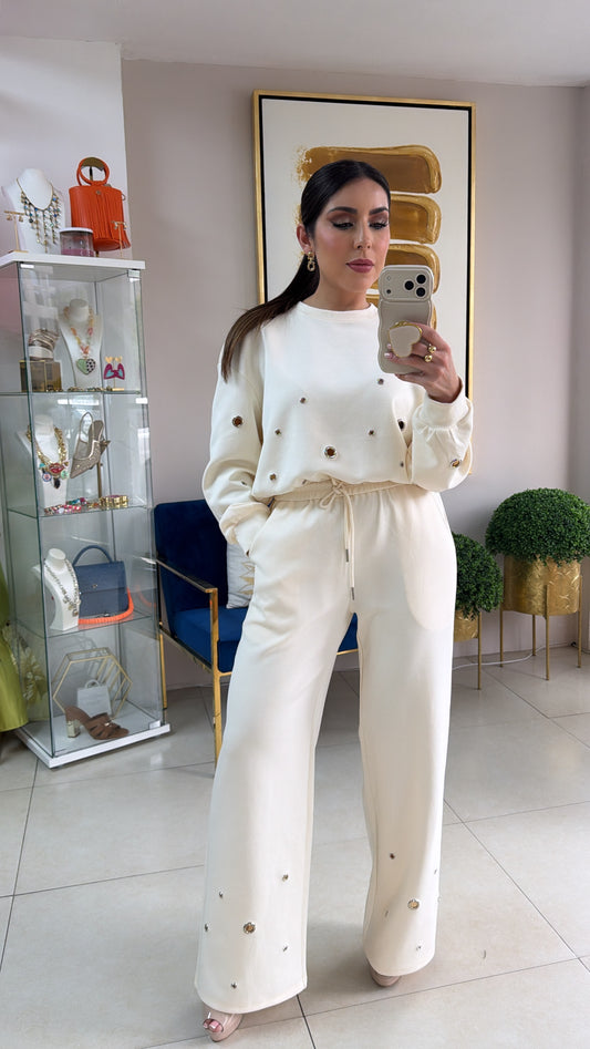 Cream Travel Set