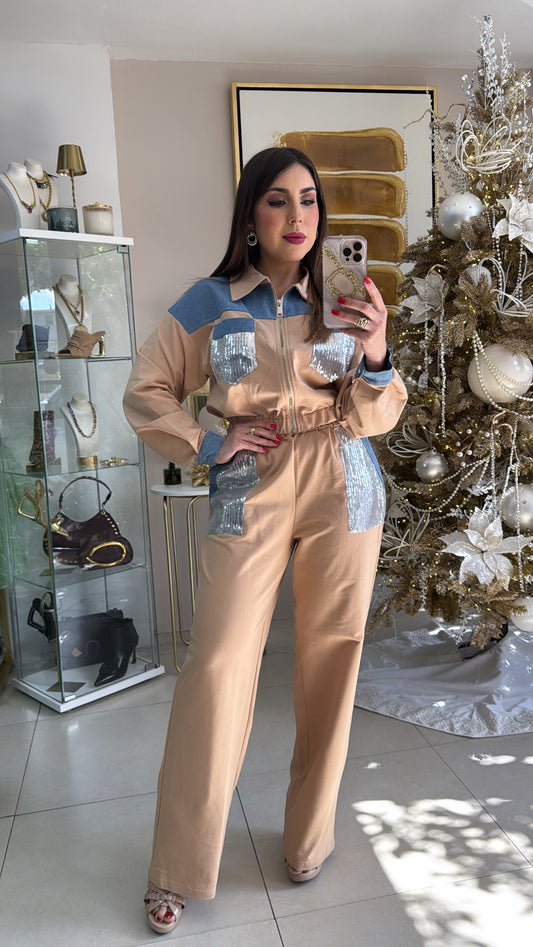 Beige Travel Set