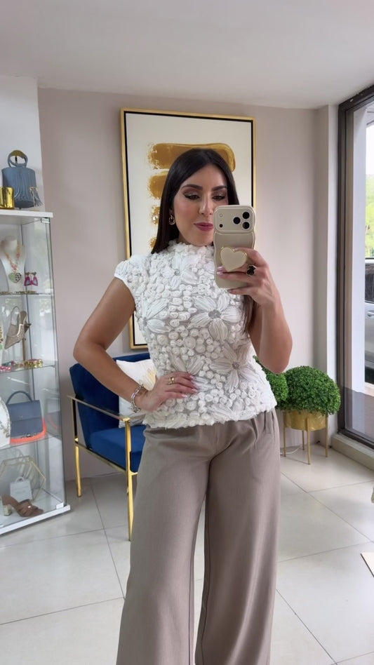 Floral 3D Top Gracia