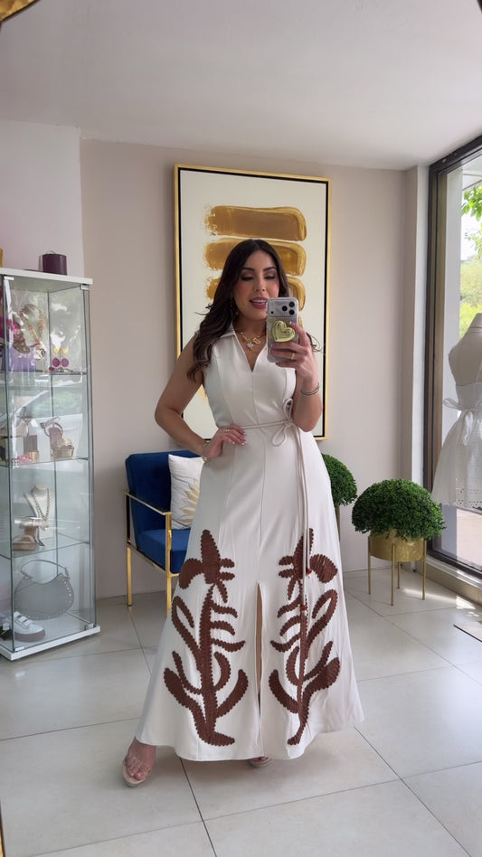 Ivory & Brown details Maxi